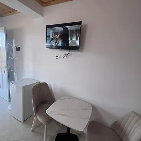 I Pari Hotel
