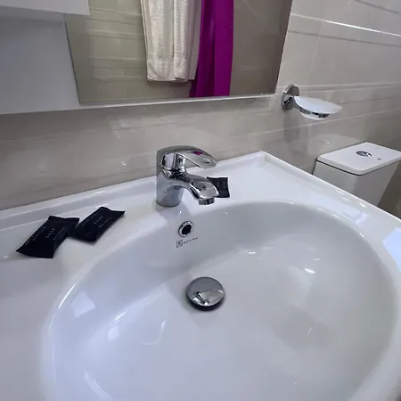 ホテル I Pari Shkodër