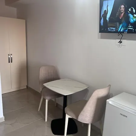 Hotel I Pari Shkoder