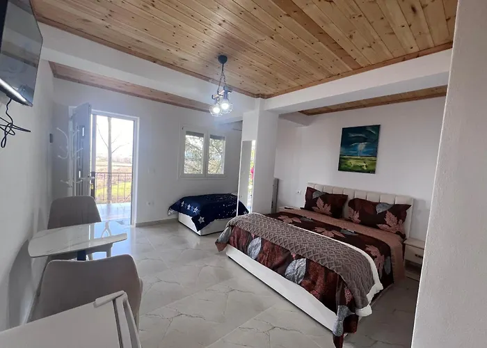 I Pari Ξενοδοχείο 3*