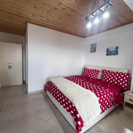 I Pari Hotel Shkodër