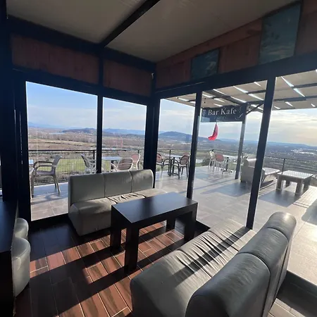 I Pari Hotel Shkodër