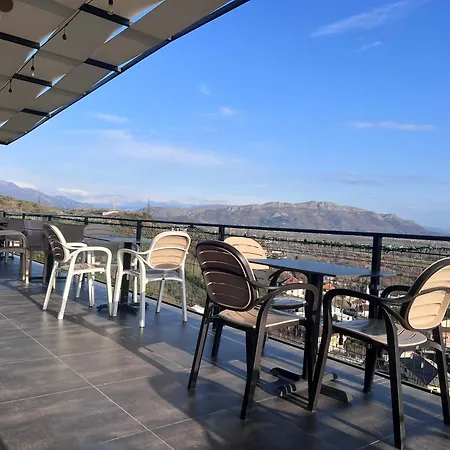 Ξενοδοχείο I Pari Σκόδρα