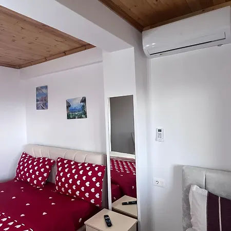 I Pari Ξενοδοχείο