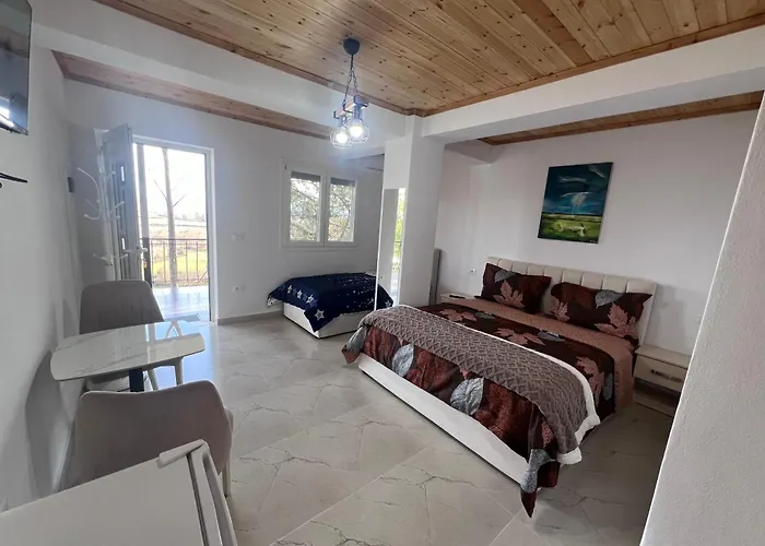 I Pari 호텔 Shkodër